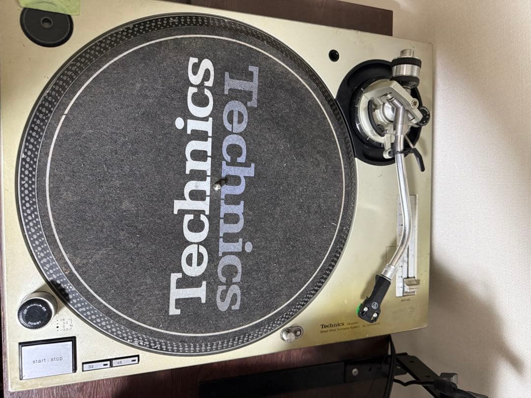 レコード付き　Technics SL-1200 ターンテーブル