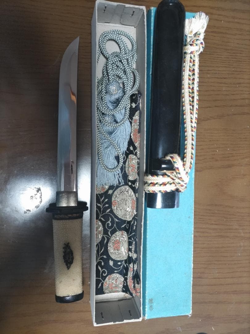 刀 約30cm 黒鞘 白柄