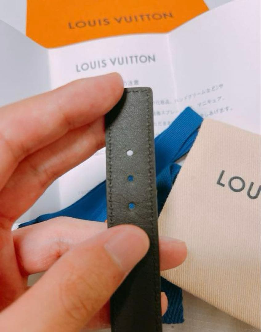 LOUIS VUITTON バングル ブラックレザー