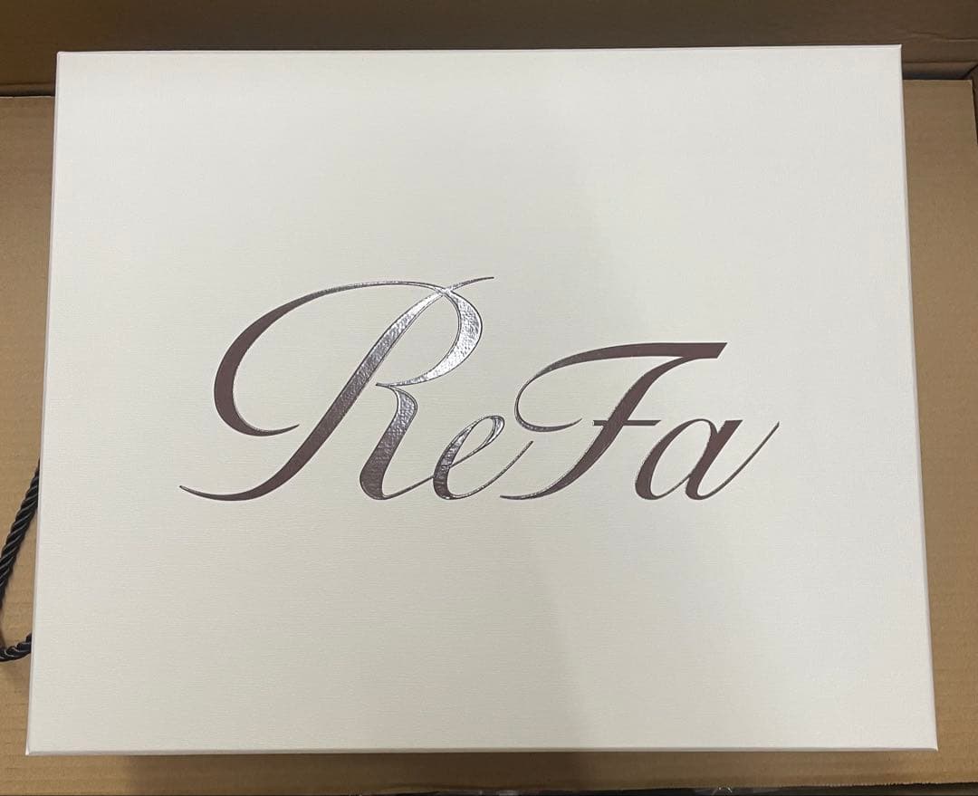 ヘアドライヤー rinra