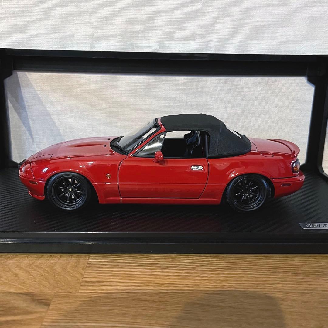【ミニカー 美品】イグニッションモデル 1/18 マツダ ユーノス ロードスター