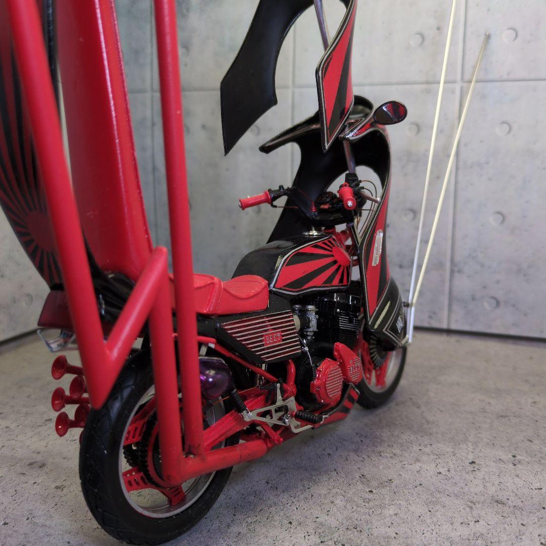 アオシマ製CBX400Fプラモデル