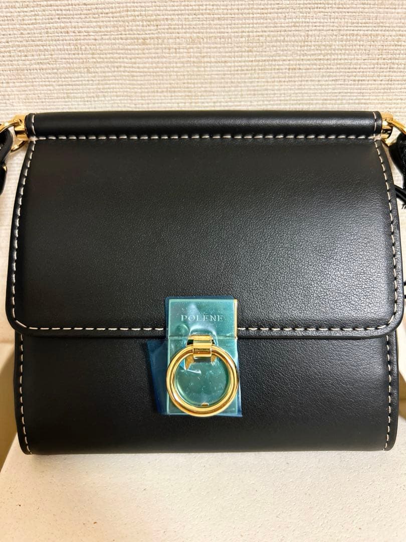 POLÈNE　ポレーヌ　Numéro Sept　クロスボディウォレット　新品