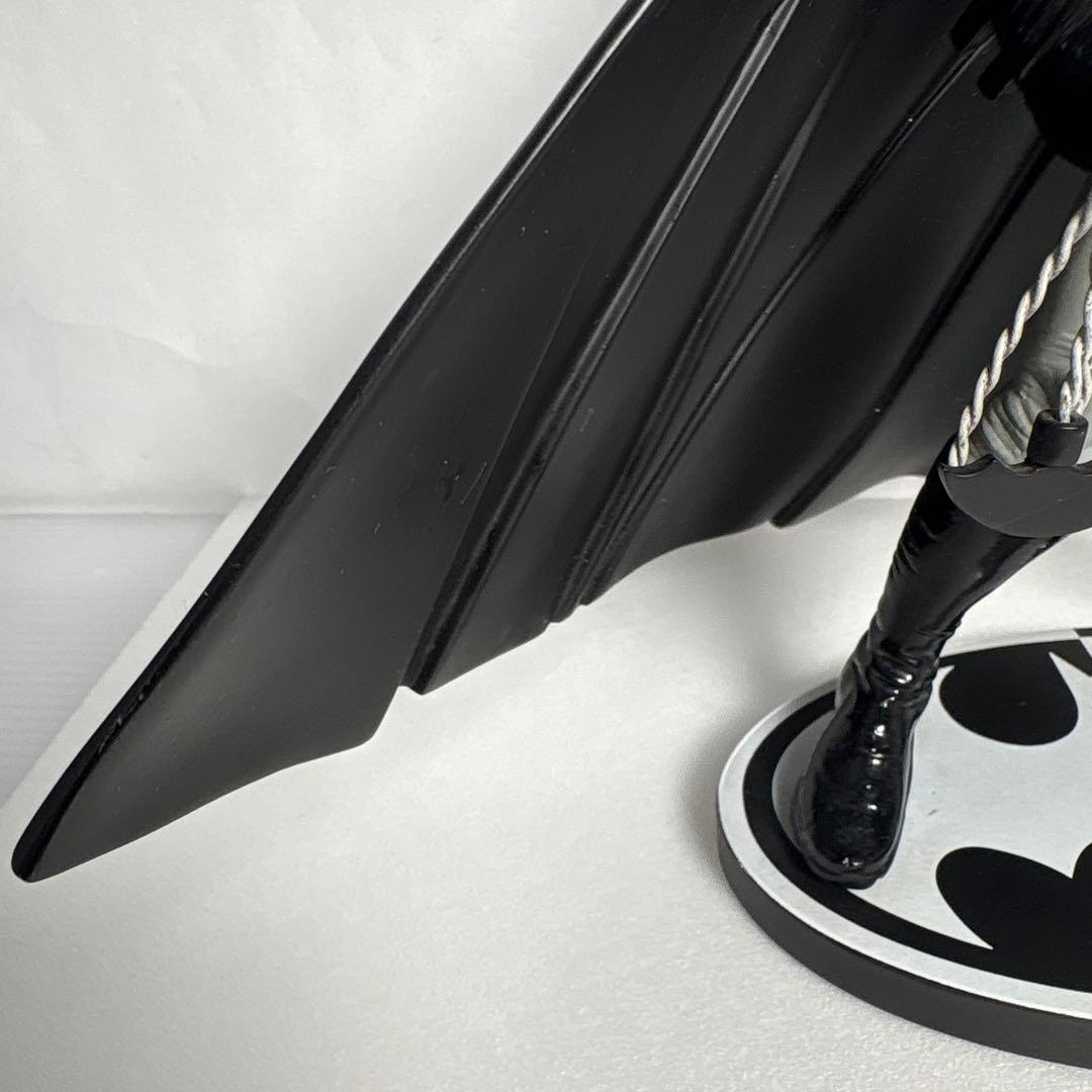 dcコレクタブルズ　バットマン　フランクミラー　ブラック＆ホワイト　スタチュー