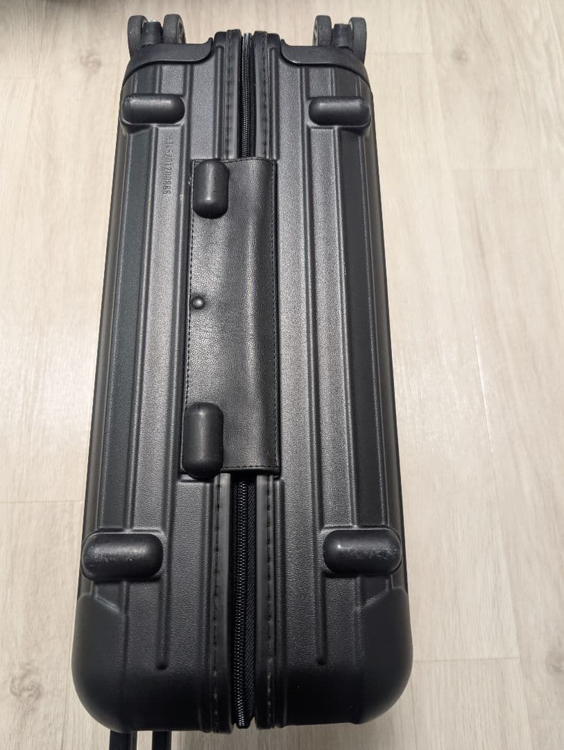 RIMOWA サルサ 4輪 マットブラック 機内持込サイズ TSAロック