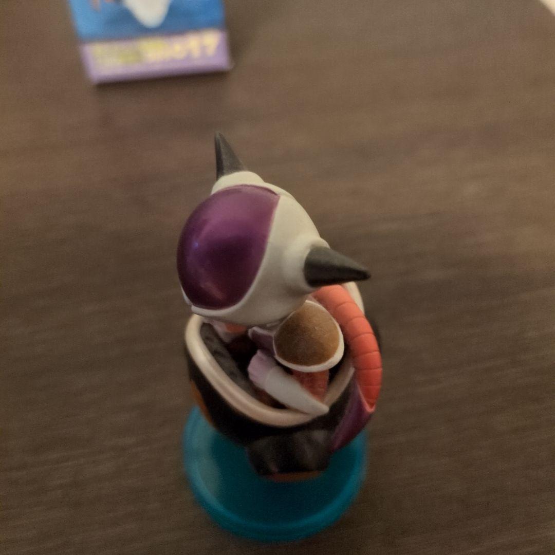 組立式ドラゴンボール改 ワールドコレクタブル フィギュア フリーザ