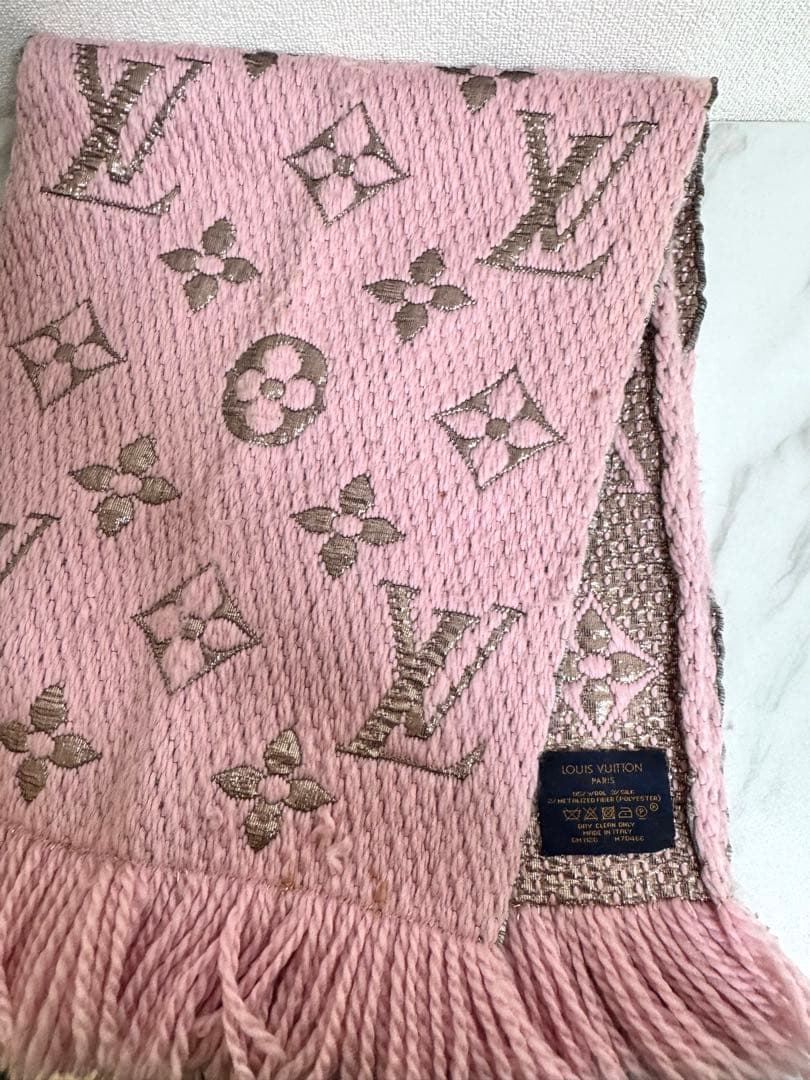 LOUIS VUITTON(ルイヴィトン) マフラー ピンク
