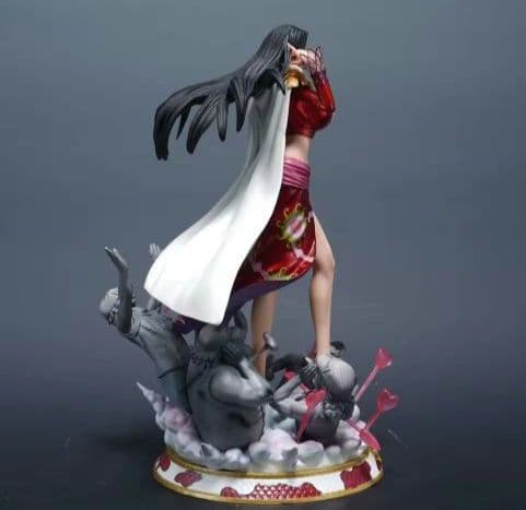 ワンピース　ボアハンコック　フィギュア