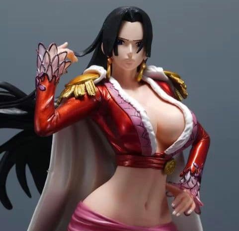 ワンピース　ボアハンコック　フィギュア