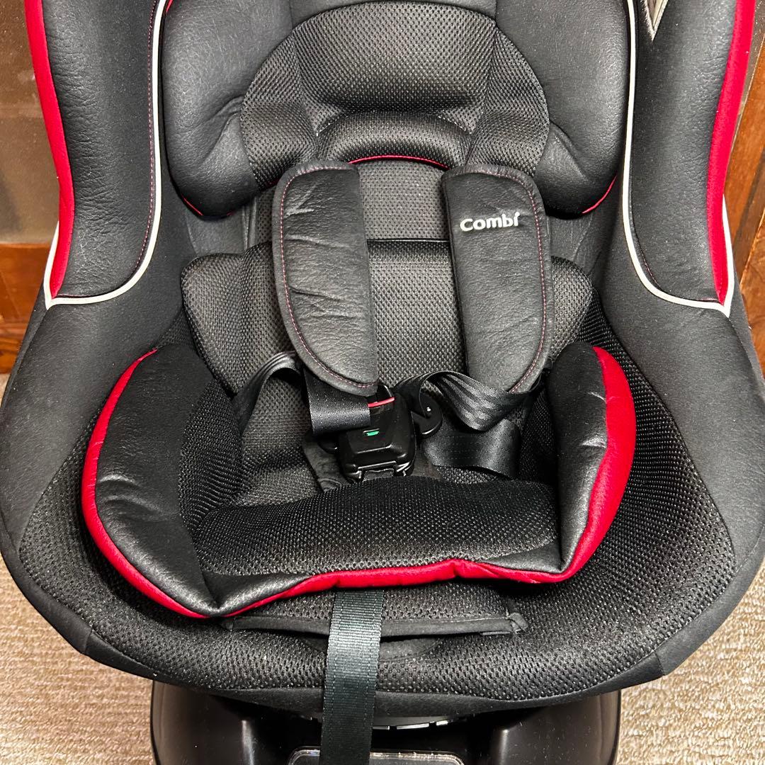 美品 コンビ クルムーヴ ISOFIX チャイルドシート