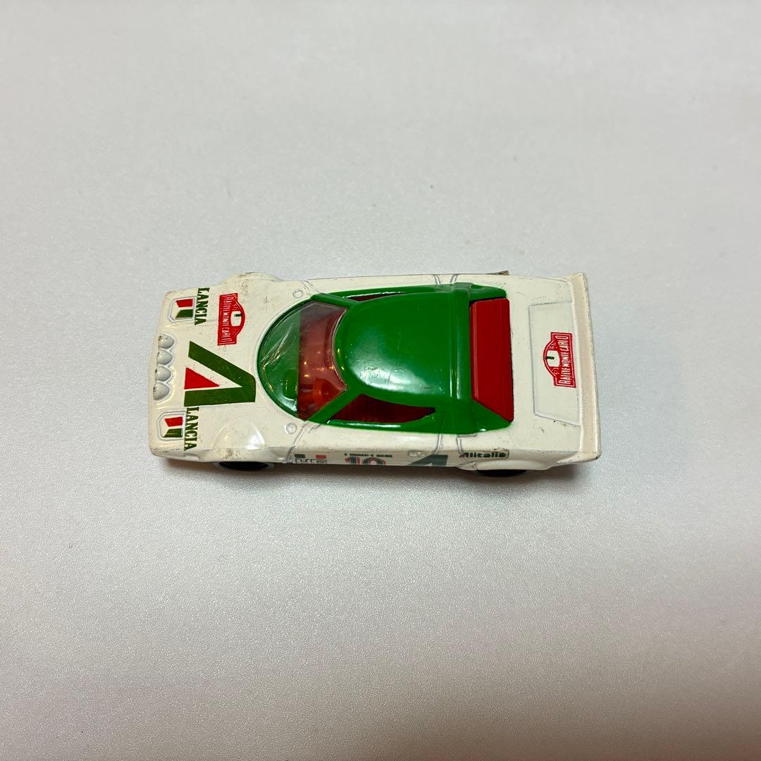 いすゞ エルフ FF マイパックとLANCIA STRATOS HFのセット