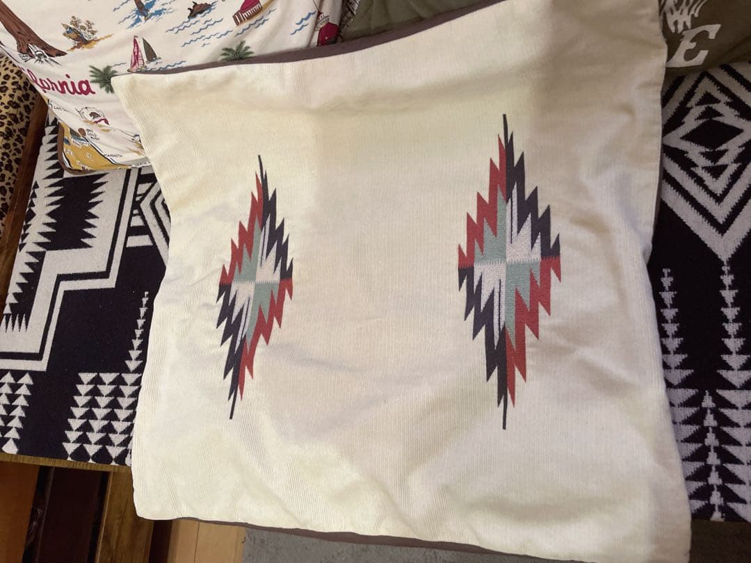 3つセットで！！　BasShu Chimayo クッションカバー