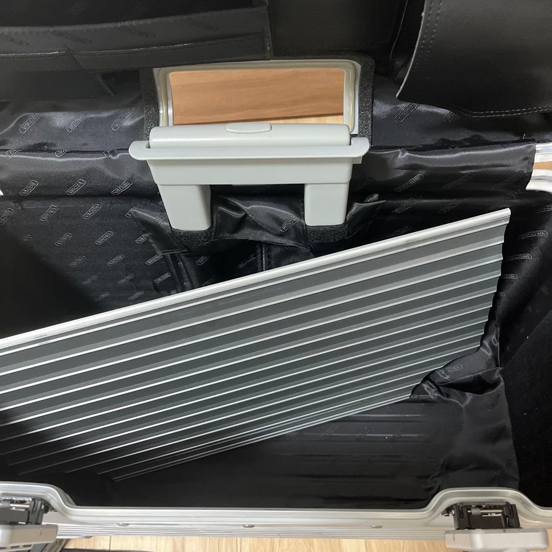 RIMOWA パイロット 4輪　37L