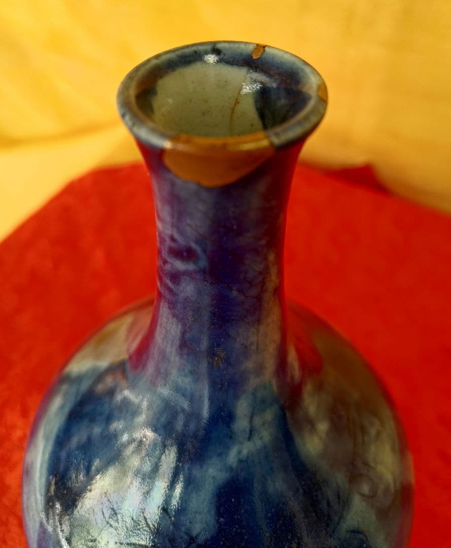 李朝瑠璃釉刻花紋 朝鮮古陶磁器 朝鮮美術 一輪挿 花器 金継ぎ 16㌢ 木箱入