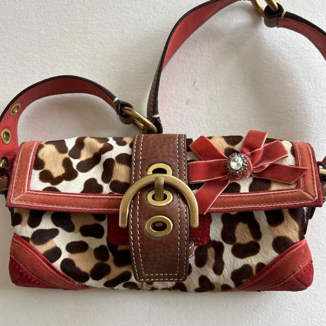 コーチ ハンドバッグ　リボン入手困難