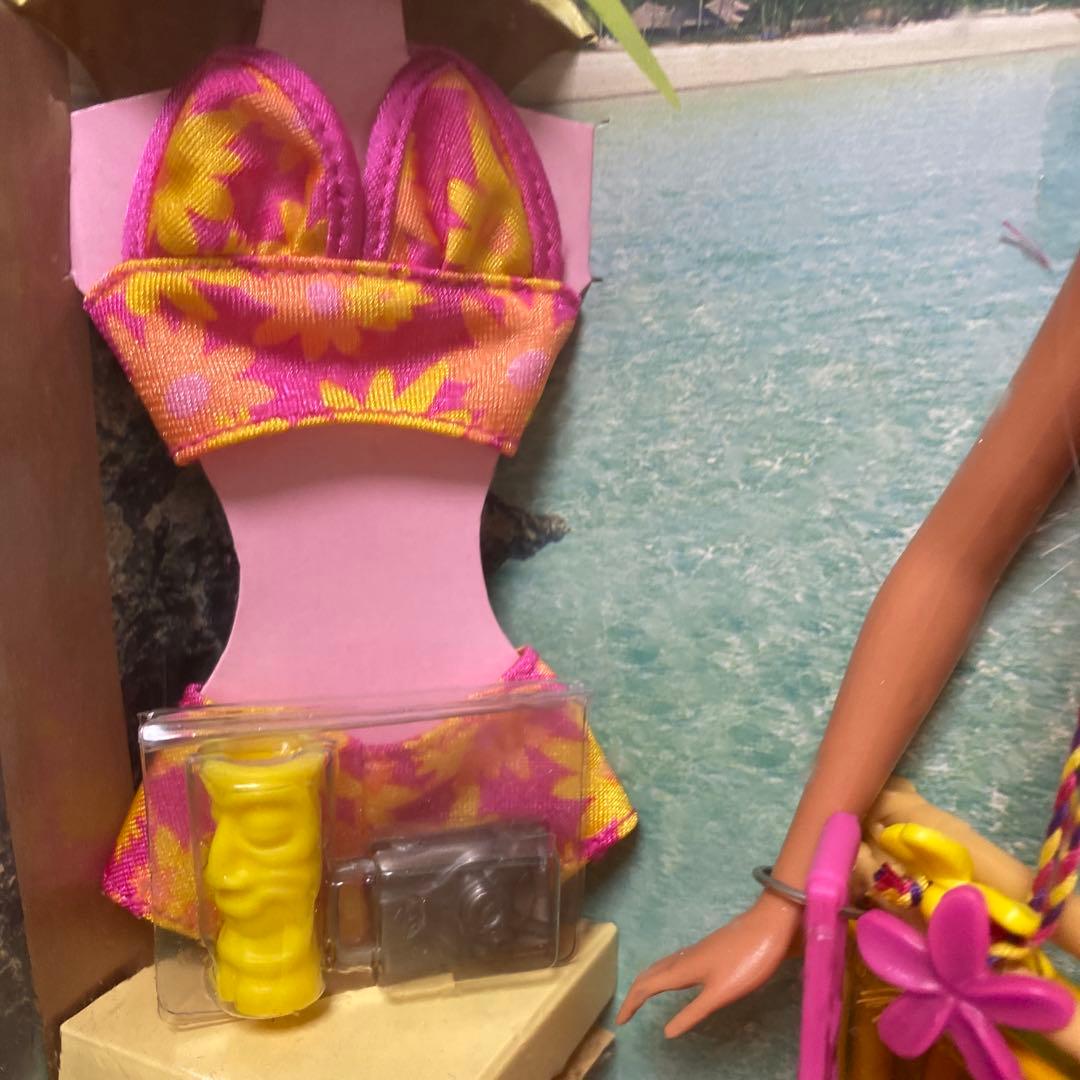 バービー人形、ピーチカール