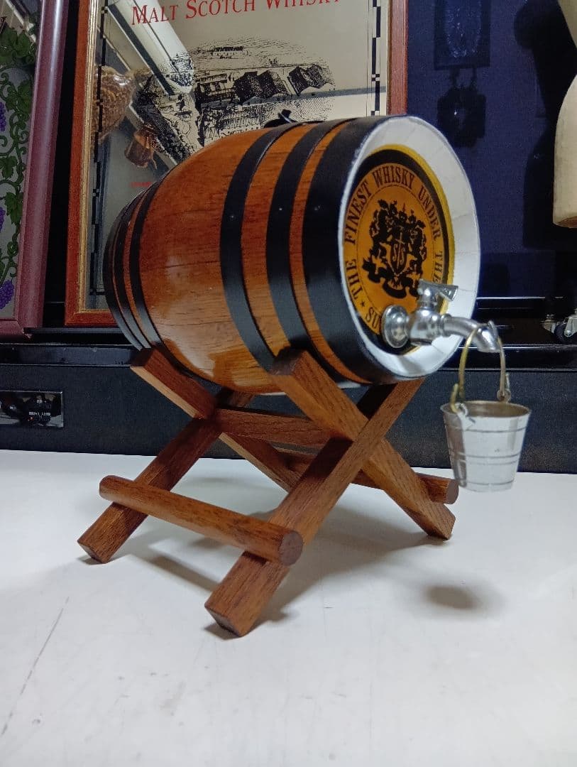 1970's　非売品　サントリー　山﨑蒸留所　初号樽型　店頭備品