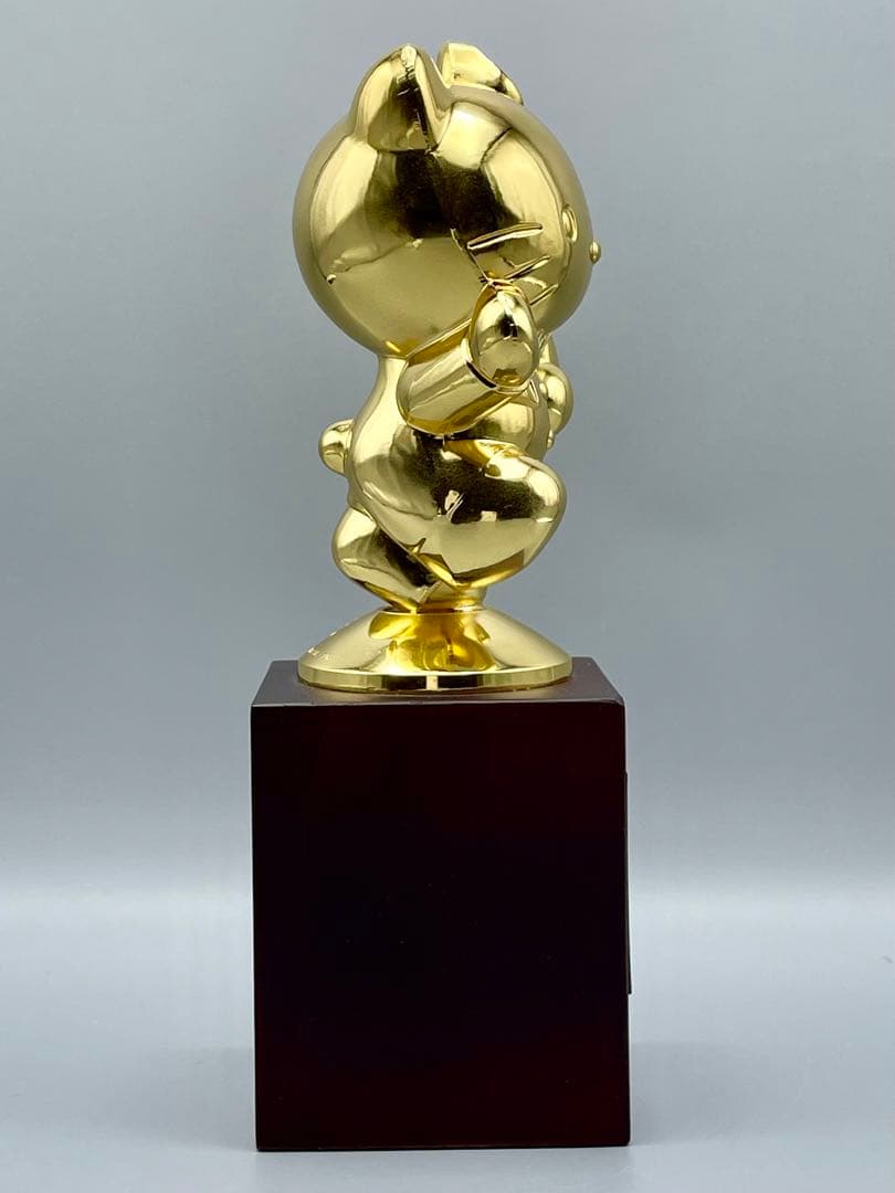 サンリオ ハローキティ 超激レア 10周年 トロフィー