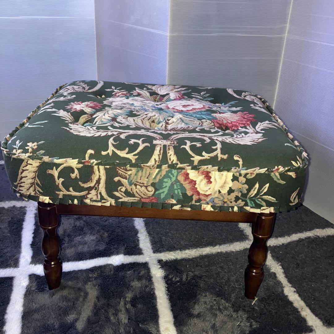 カリモク　オットマン　コロニアル