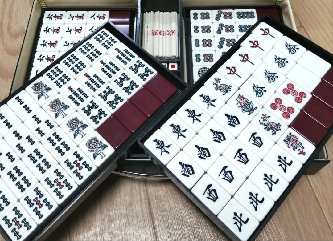 ★美品★ TAKARA 麻雀牌（あずき色）