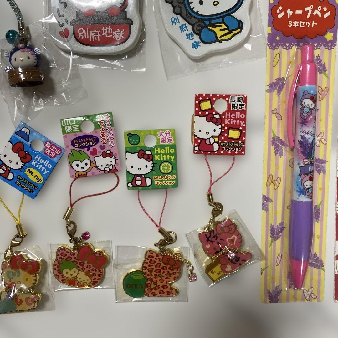 ハローキティ ご当地　ストラップ　ペンセット