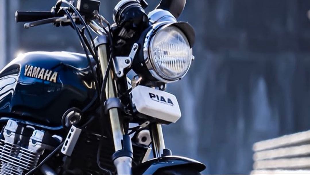 piaaフォグランプ