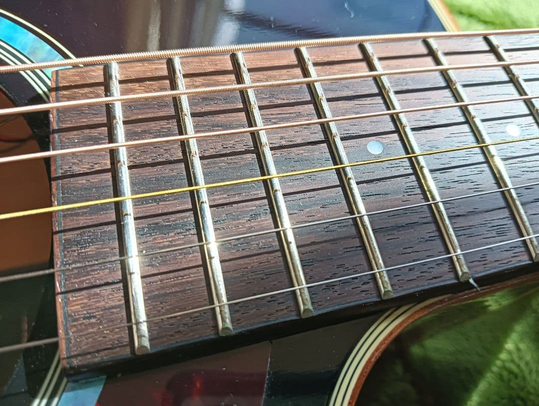 ヤマハ　エレアコ　ギター　A1M