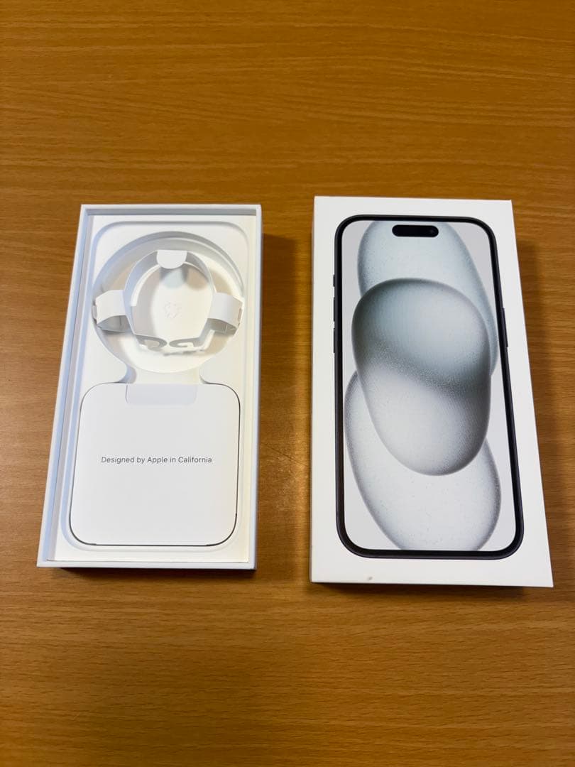 iPhone15 128GB ブラック SIMフリー 美品 ケース付