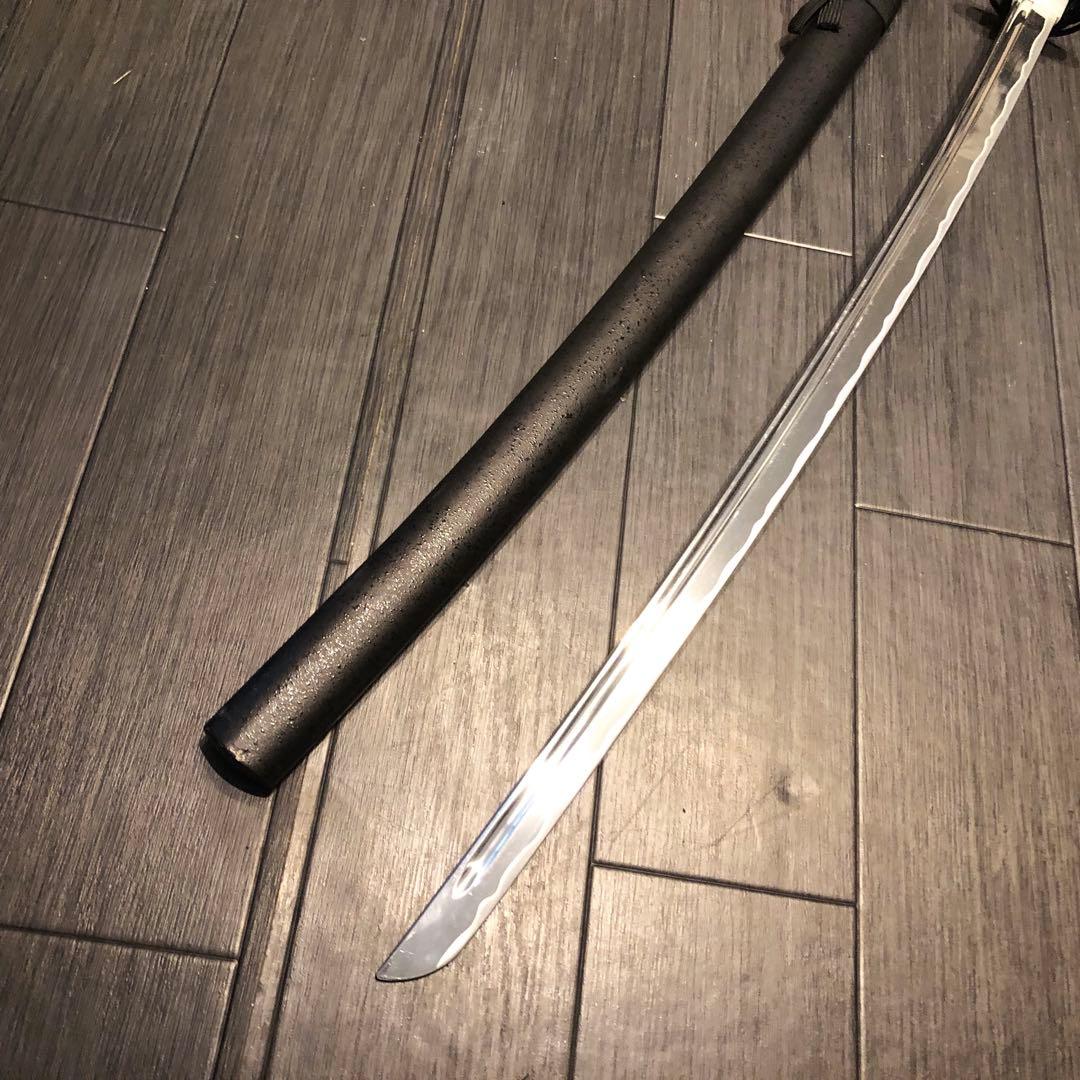 黒　模造刀　樋有刀身　黒拵え　モダン刀