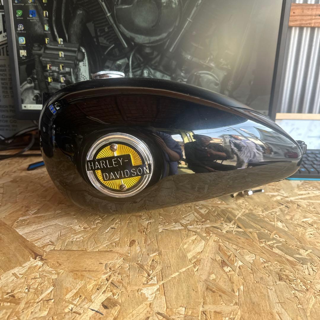 ハーレーカスタムタンク