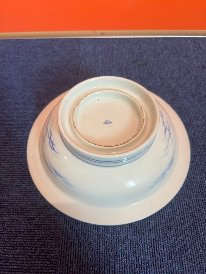 2059  深川製磁　染錦富士に双鶴松絵　深鉢　時代物