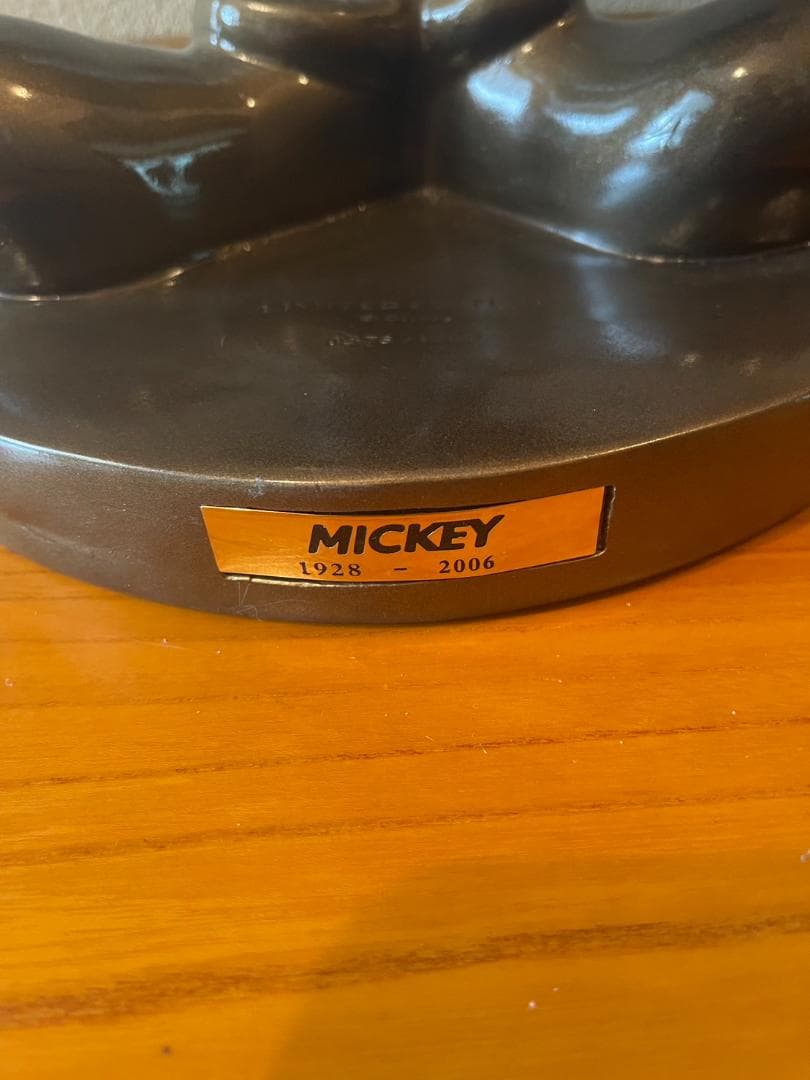 1 / 6 世界1000体限定　ミッキーマウス　特大 ブロンズ像　高さ52ｃｍ