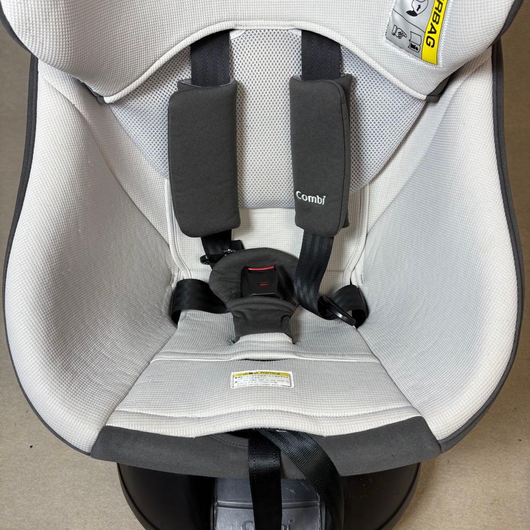 Combi クルムーヴスマート simplight チャイルドシート コンビ