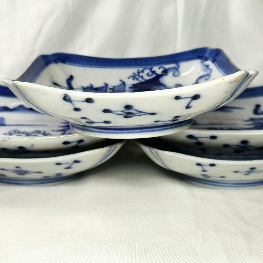 古伊万里 染付隅切り四方皿 手描き山水図 在銘 時代物 旧家蔵出し美品 骨董