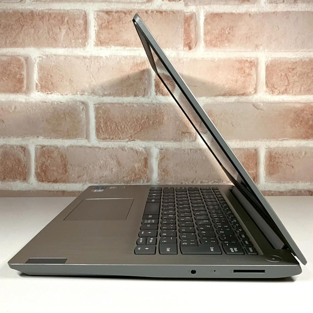 ★新春初売りセール★ 2021年製 第11世代i5 Lenovo 389