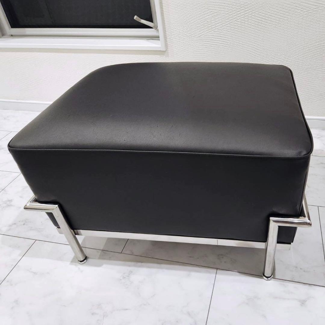 リプロダクトLe Corbusierル・コルビュジエ　LC2 オットマン　単体