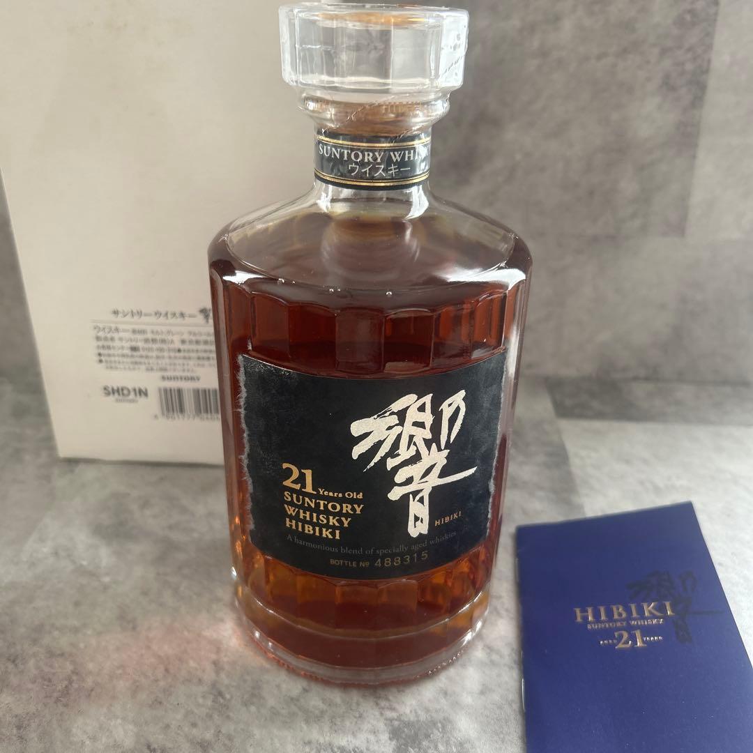タ*ウ様 響　サントリーウイスキー 21年　金キャップ