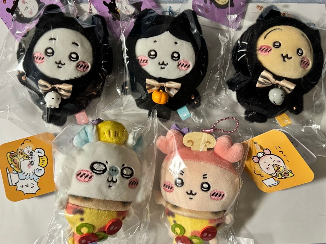 ちいかわ　黒猫　ハロウィン　マスコット　うさぎ　ちいかわ　ハチワレ　モモンガ