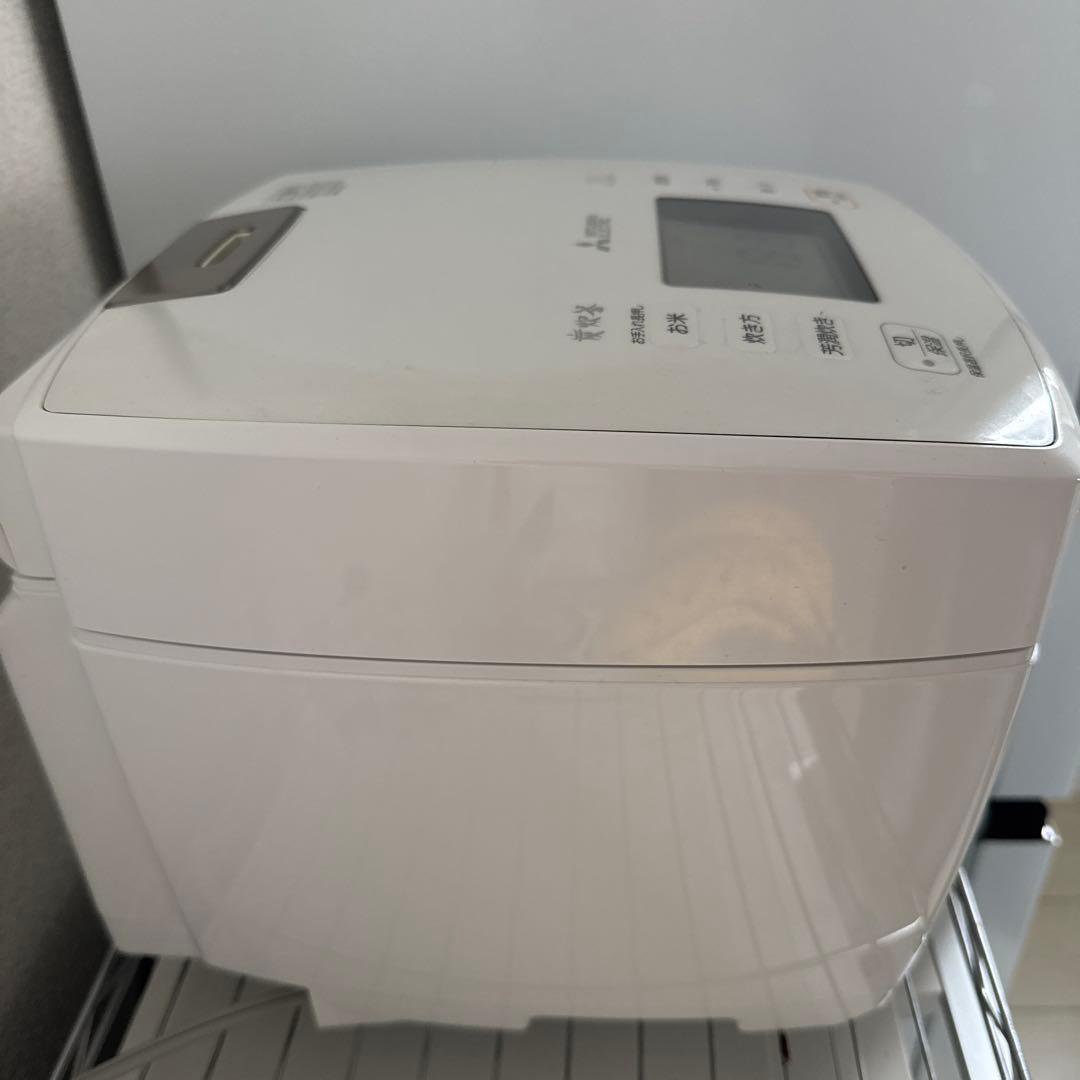 三菱IHジャー炊飯器　炭炊釜（2層厚釜）　10合炊き 2024年製　炊飯器