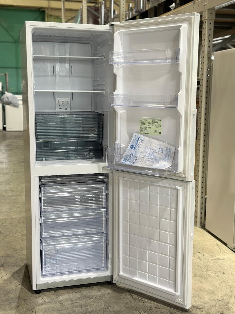 りー　シャープ 2ドア冷蔵庫 310L SJ-PD31K-W 白 24年製
