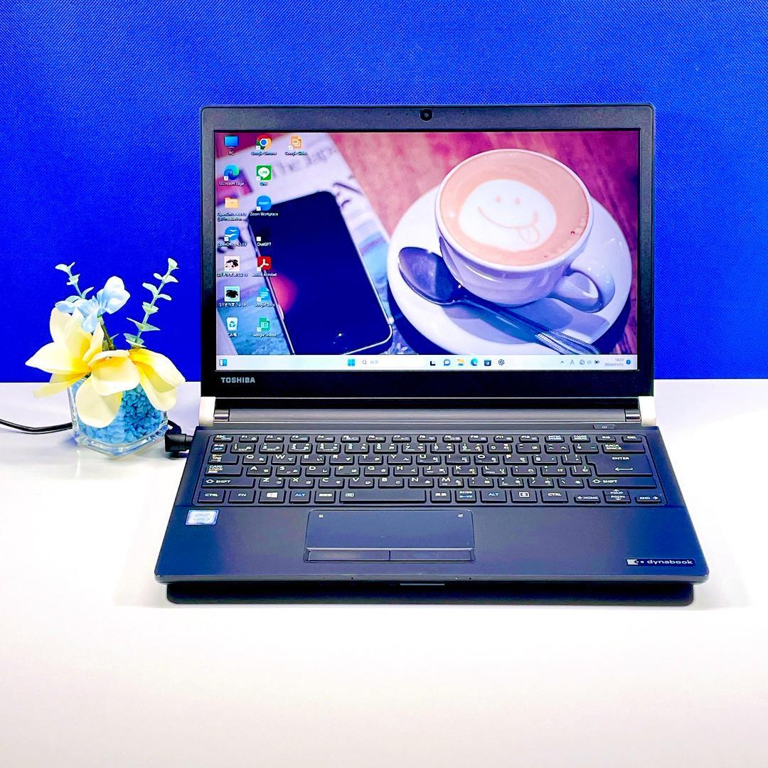 すぐ使える！小型軽量✨Windows11✨快適SSD✨東芝カメラ付ノートパソコン