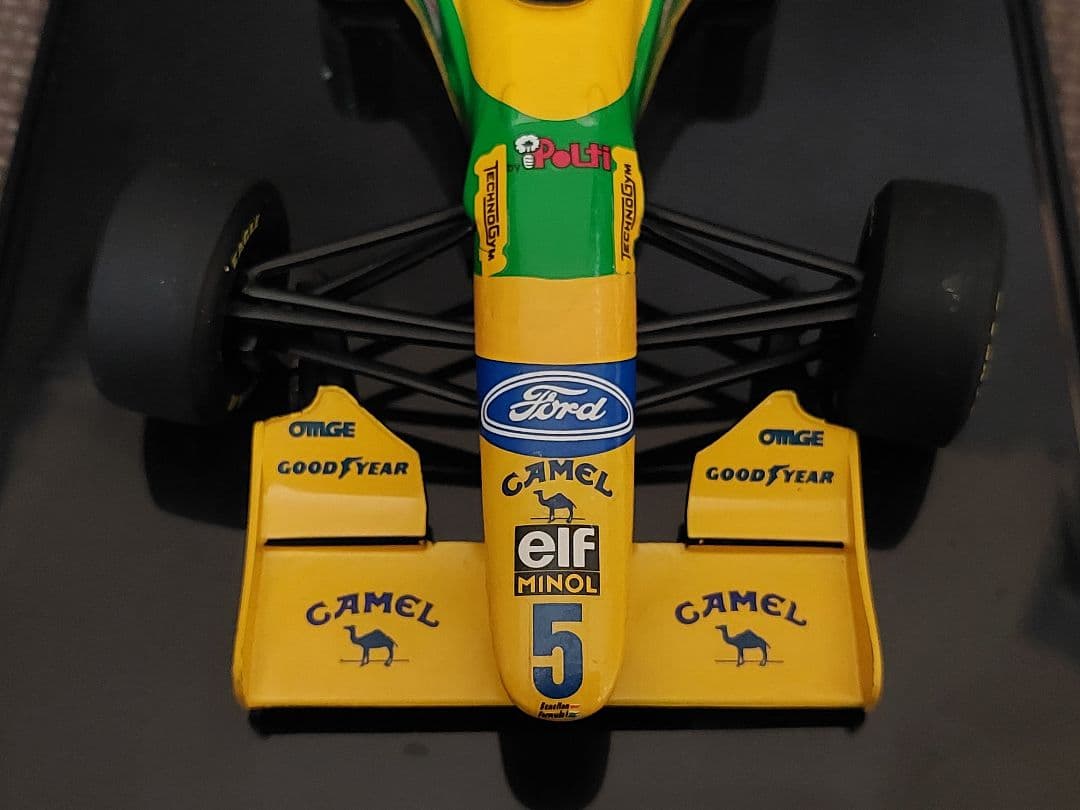 1/18 #5 Benetton B193 M.シューマッハー CAMELロゴ