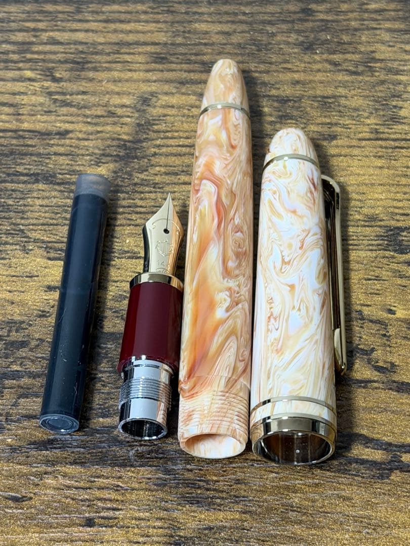 新品未使用　旧ニブ　マツヤ万年筆病院オリジナル　セーラー　万年筆　JIS 細字