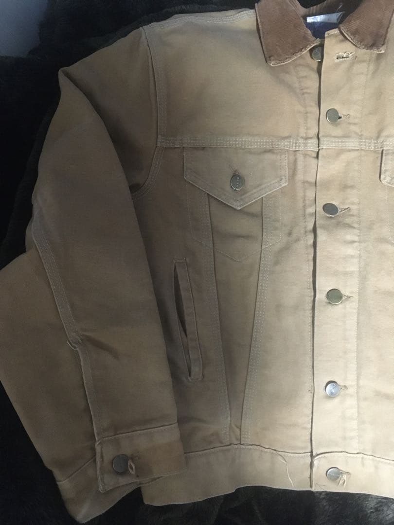 状態良好 カーハート トラッカージャケット 星タグ carhartt サイズ40