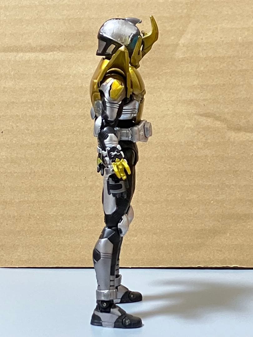 S.H.Figuarts 真骨彫 仮面ライダーコーカサス