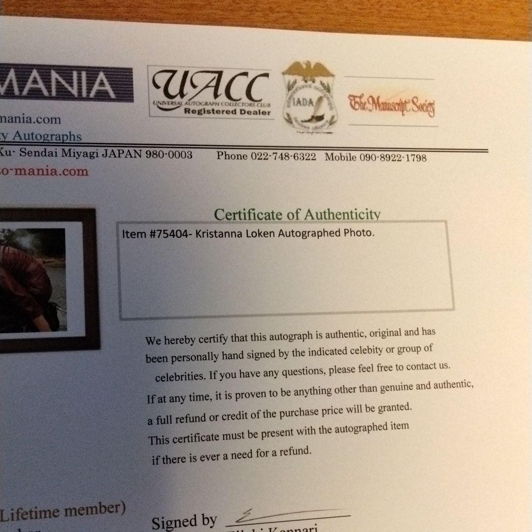 クリスタナ・ロ-ケン直筆サイン入り写真。
