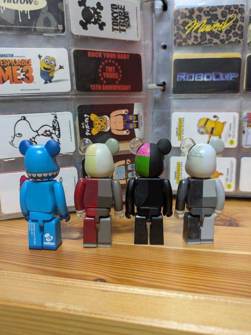 ベアブリック　KAWS BE@RBRICK　a-nation　人体模型セット