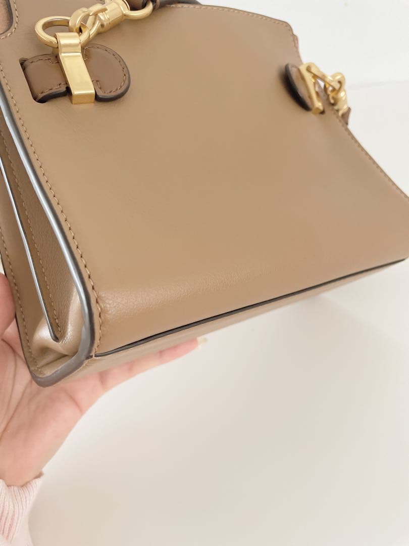 美品！トリーバーチ リー ラジウィル プチ ダブルバッグ