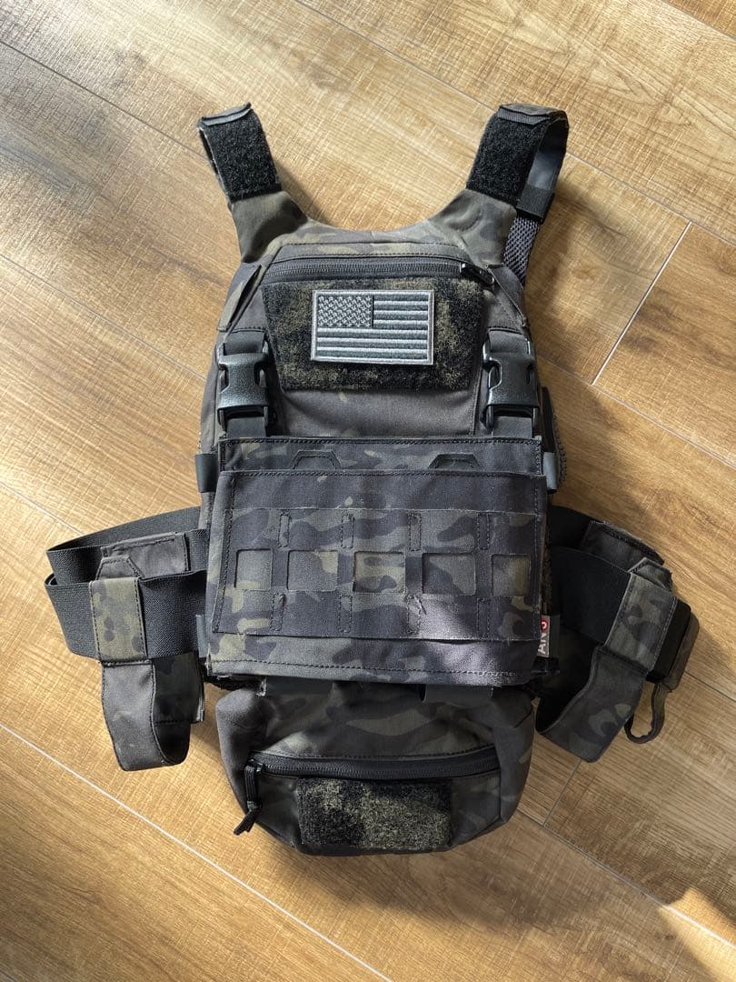 x115xTAYLOR P15 プレートキャリア マルチカムブラック