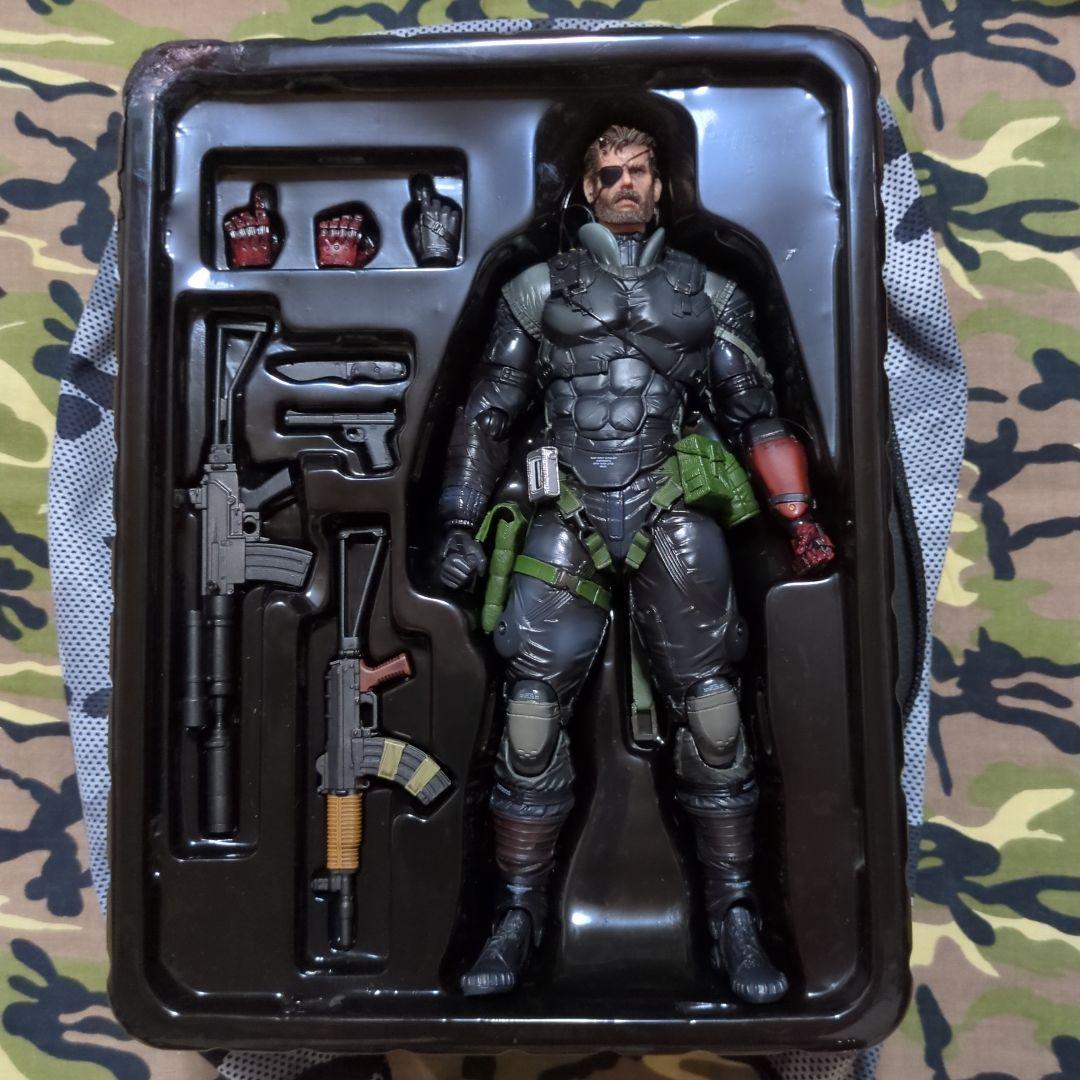 プレイアーツ改 メタルギアソリッド５ ヴェノムスネーク(中古品•ブリスター破損)